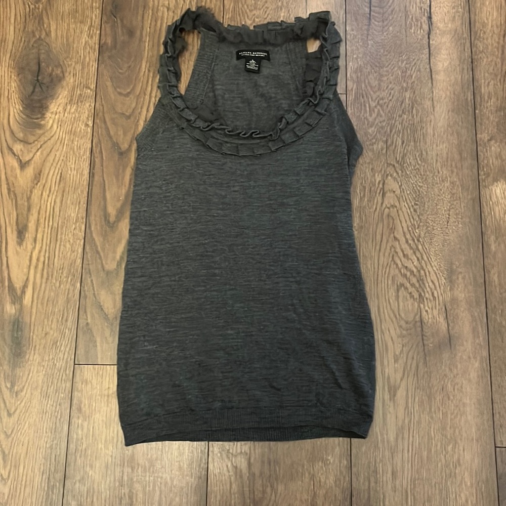 Banana republic merino wool tank gray size small